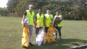 QUT Students counting litter